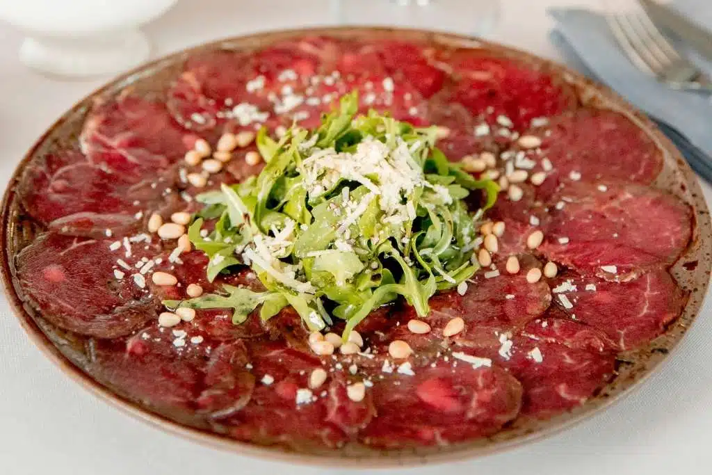 Qué es el carpaccio: carpaccio de ternera